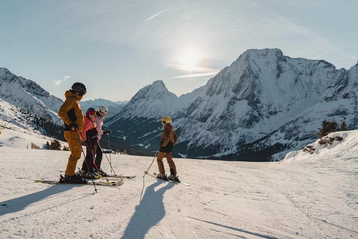 Pension Heiterwang Skifahren Tiroler Zugspitz Arena Berwang